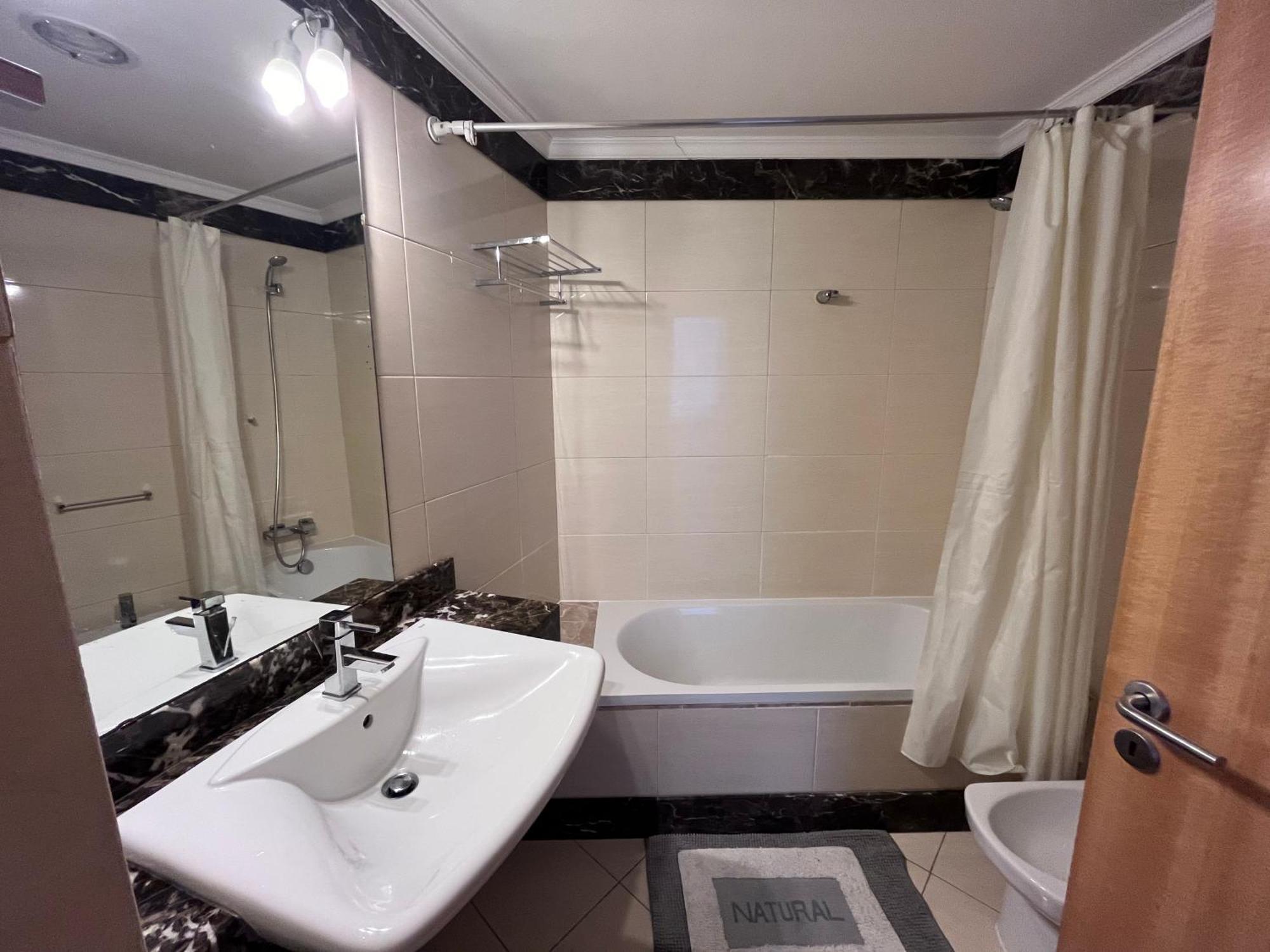 Apartment Machico Near The Beach Exteriör bild