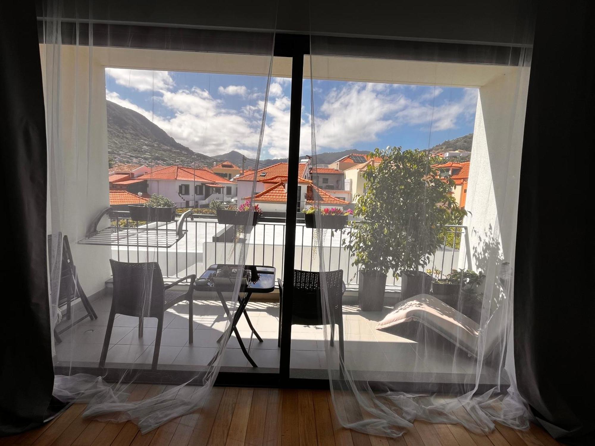 Apartment Machico Near The Beach Exteriör bild